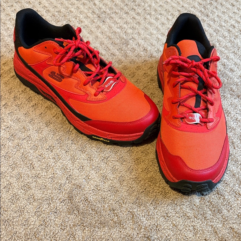 Sketchers Men's Red Trail Running Shoes